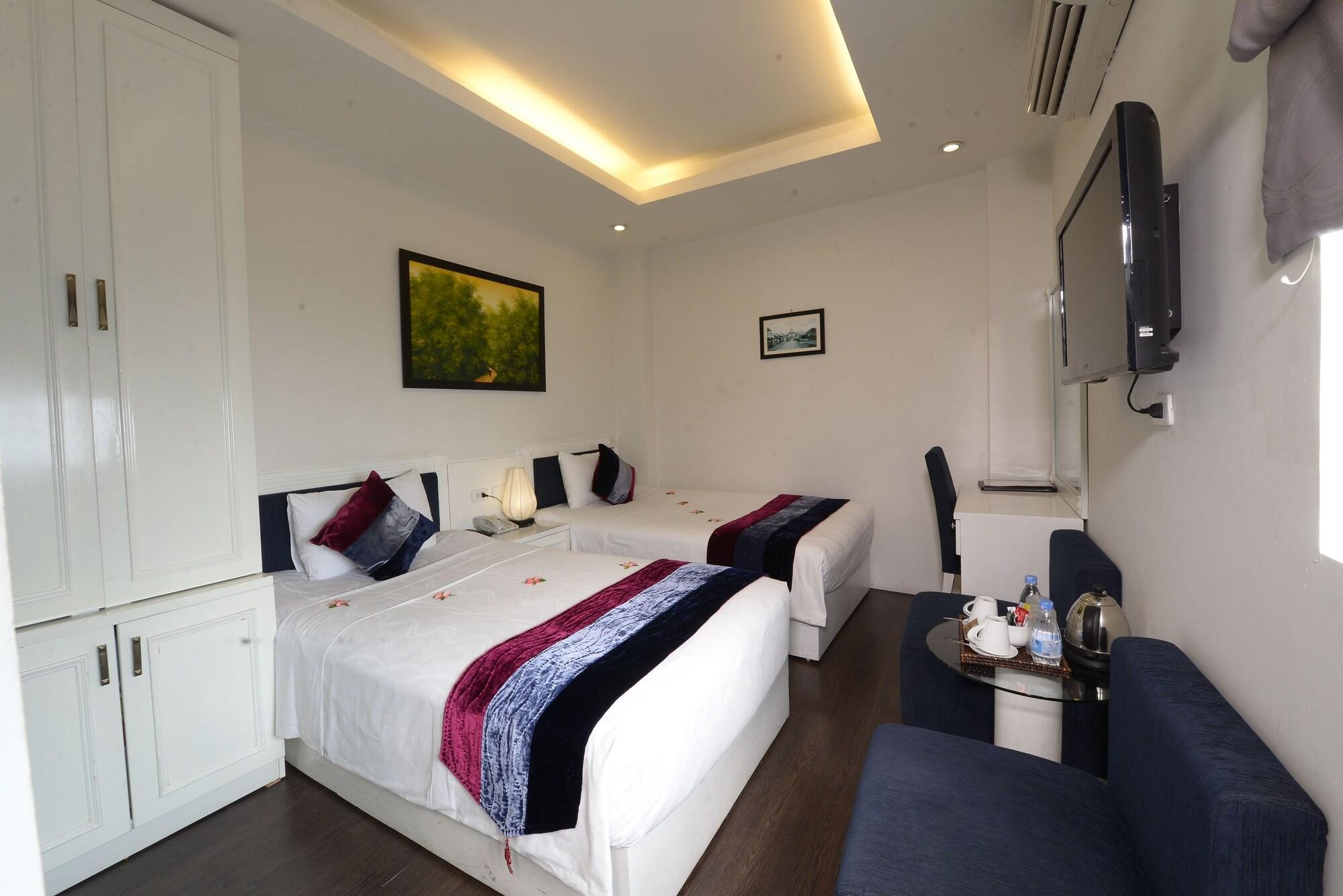 Hotel Mai Charming And 3*